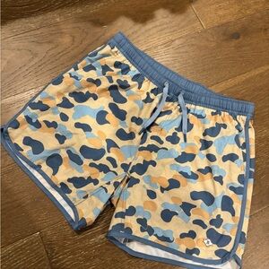 BURLEBO Men's Blue and Tan Camouflage Hybrid Shorts